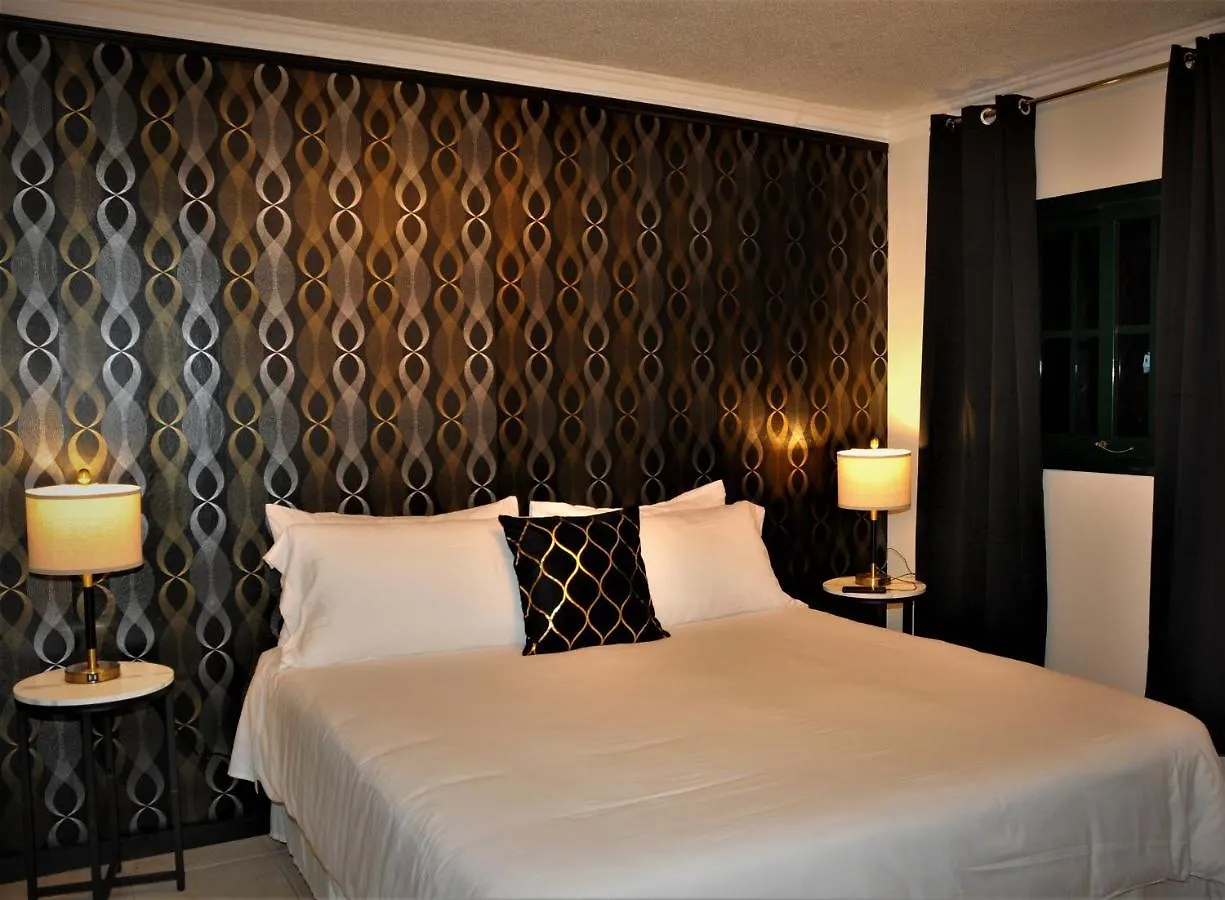 Van Gogh Inn Aruba Palm Beach 0*,
