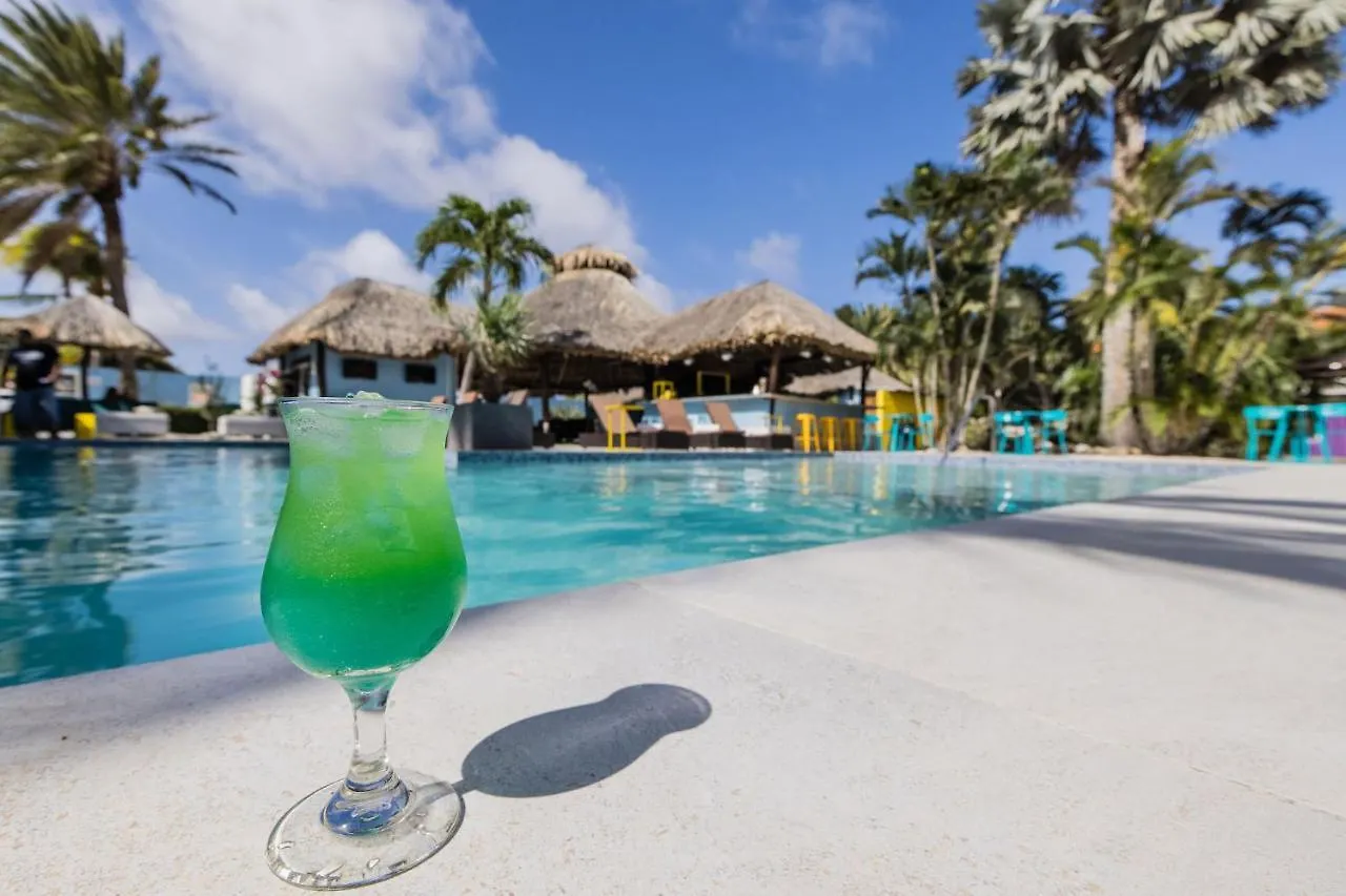 Van Gogh Inn Aruba Palm Beach Hotel