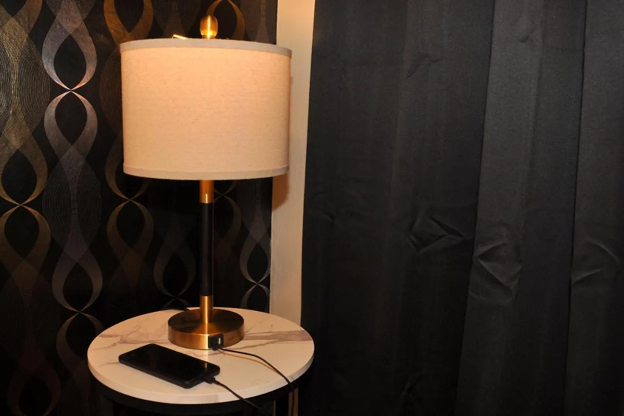 Hotel Van Gogh Inn Aruba Palm Beach